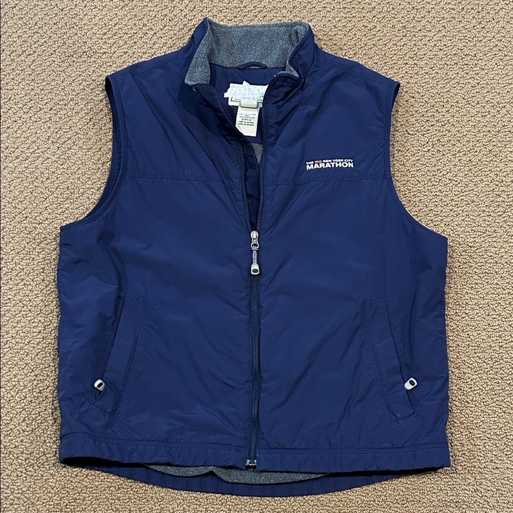 Vintage LL Bean NYC Marathon Navy Blue Vest size Large NYRR